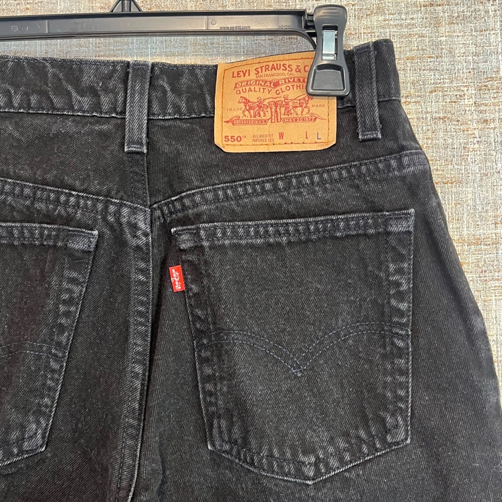Vintage 90’s USA Levi's 550 Charcoal Relaxed Fit Jeans with Iconic Leather Patch
